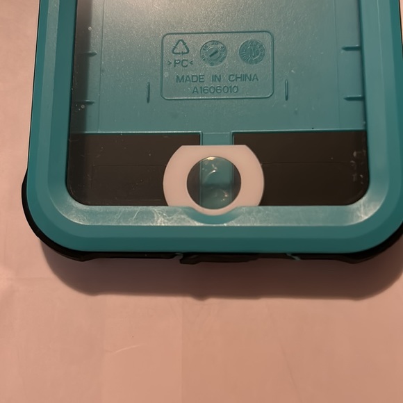 ⭐️Used Nexgadget iPhone 7 Case in turquoise blue…Conquer Series K21 - Picture 4 of 4